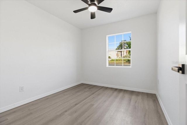 113 EASTWAY DR, Lakeland, FL 33803