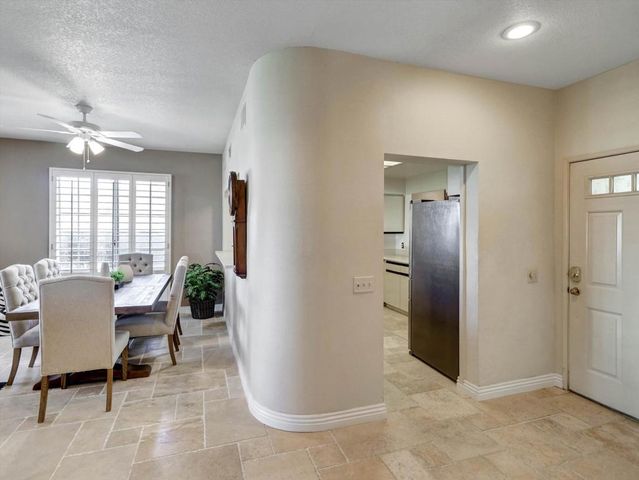 458 Evergreen Ash, Palm Desert, CA 92211