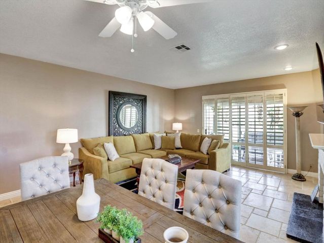 458 Evergreen Ash, Palm Desert, CA 92211