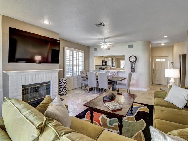 458 Evergreen Ash, Palm Desert, CA 92211