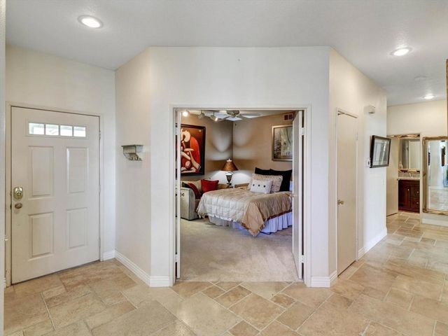 458 Evergreen Ash, Palm Desert, CA 92211
