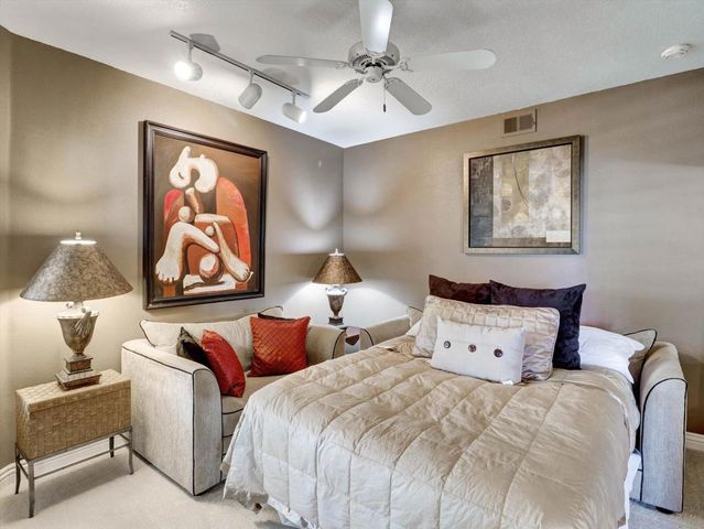 458 Evergreen Ash, Palm Desert, CA 92211