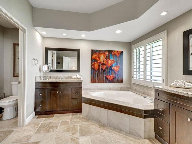 458 Evergreen Ash, Palm Desert, CA 92211
