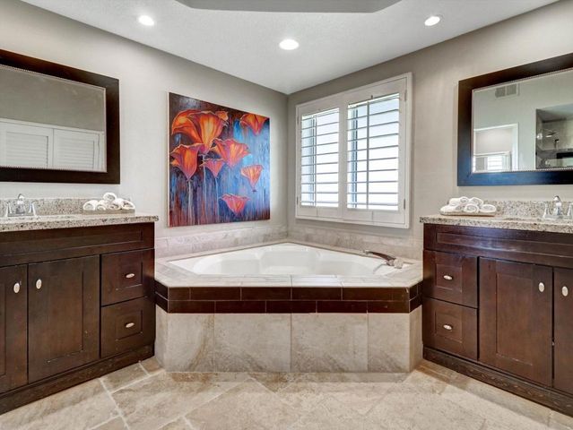 458 Evergreen Ash, Palm Desert, CA 92211
