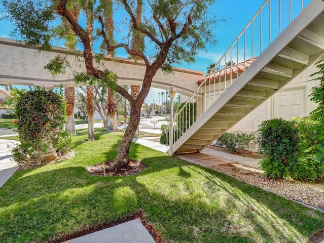 458 Evergreen Ash, Palm Desert, CA 92211