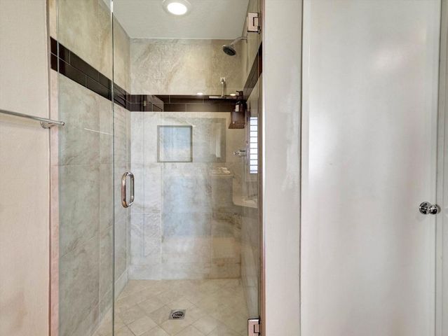 458 Evergreen Ash, Palm Desert, CA 92211