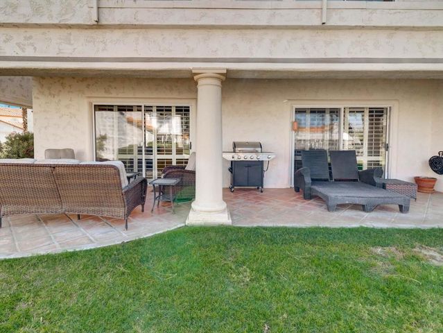 458 Evergreen Ash, Palm Desert, CA 92211