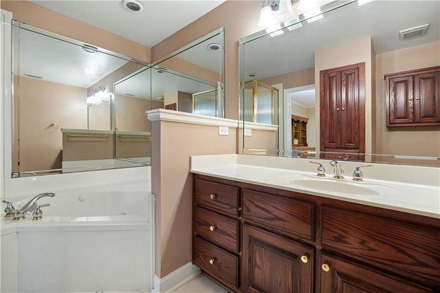 11006 Canal Drive, Theodore, AL 36582