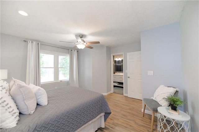 736 Leonard LN, Newport News, VA 23601