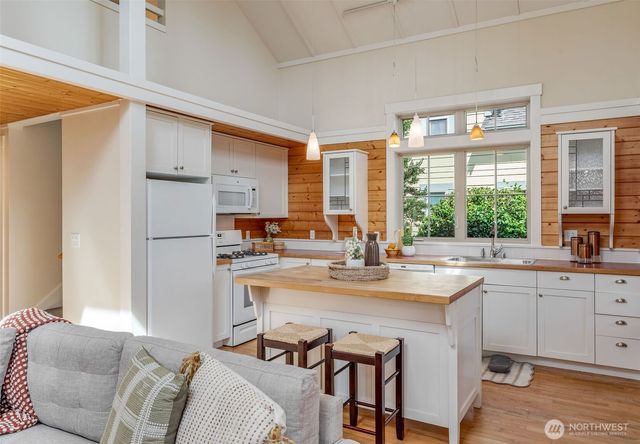 2910 Kimball Court #2, Port Townsend, WA 98368