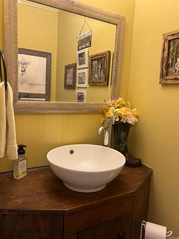 8 Chaffee Creek Trail, Camden, AR 71701