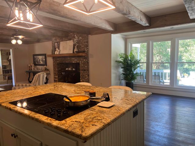 8 Chaffee Creek Trail, Camden, AR 71701