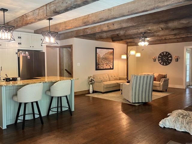 8 Chaffee Creek Trail, Camden, AR 71701