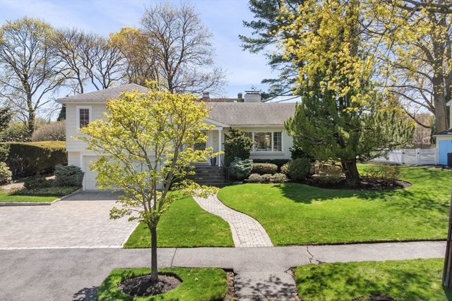 21 Phillips Avenue, Swampscott, MA 01907