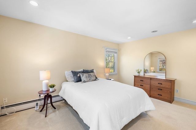 21 Phillips Avenue, Swampscott, MA 01907