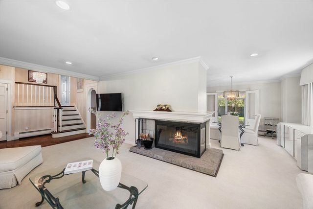 21 Phillips Avenue, Swampscott, MA 01907