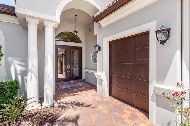 183 SE Calmo Circle, Port St Lucie, FL 34984