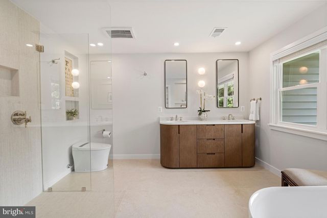 124 E BAY VIEW DR, Annapolis, MD 21403
