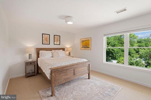124 E BAY VIEW DR, Annapolis, MD 21403