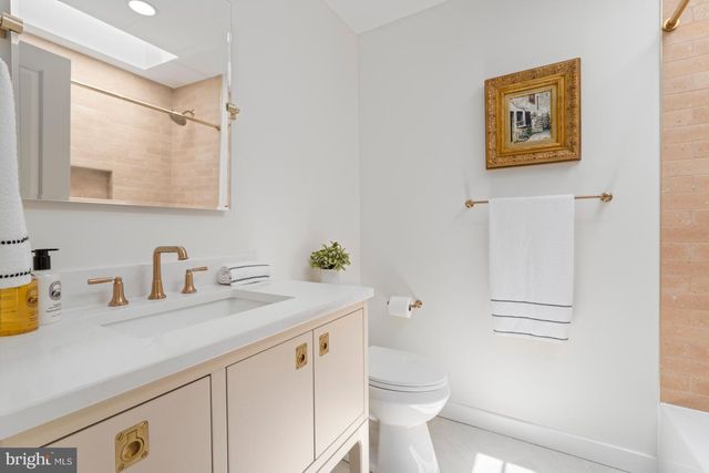 124 E BAY VIEW DR, Annapolis, MD 21403