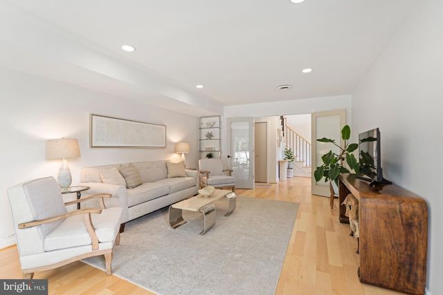 124 E BAY VIEW DR, Annapolis, MD 21403
