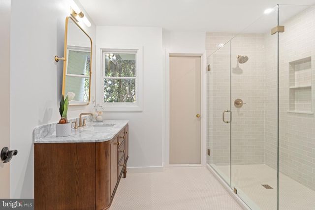 124 E BAY VIEW DR, Annapolis, MD 21403