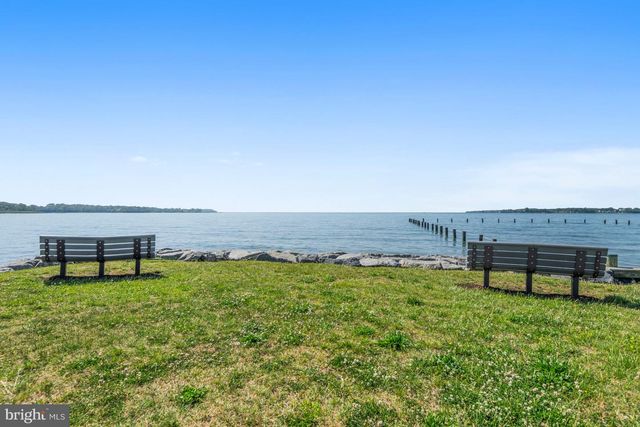 124 E BAY VIEW DR, Annapolis, MD 21403