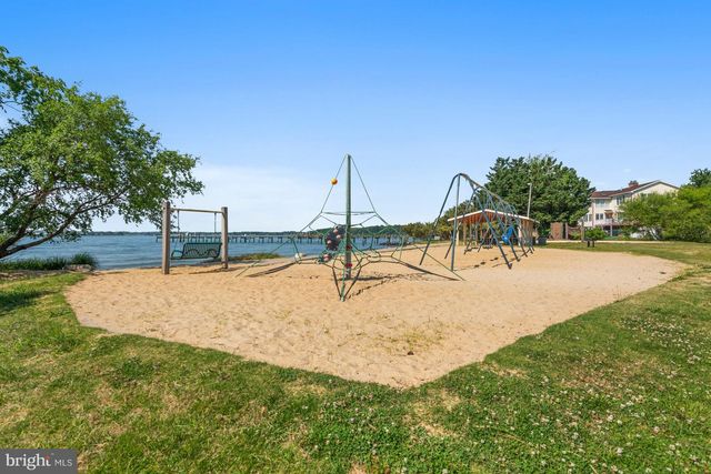 124 E BAY VIEW DR, Annapolis, MD 21403