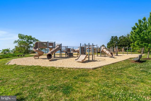 124 E BAY VIEW DR, Annapolis, MD 21403