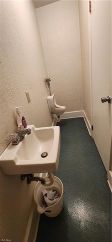 833 Market Street, Zanesville, OH 43701