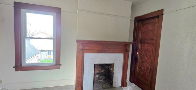 833 Market Street, Zanesville, OH 43701