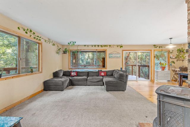 17725 La Porte Rd, Brownsville, CA 95919