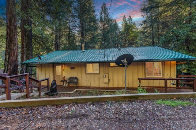 17725 La Porte Rd, Brownsville, CA 95919