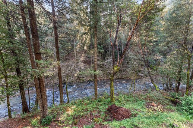 17725 La Porte Rd, Brownsville, CA 95919