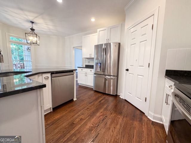 2298 Camden Drive SW, Marietta, GA 30064