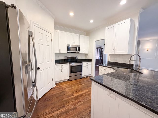 2298 Camden Drive SW, Marietta, GA 30064
