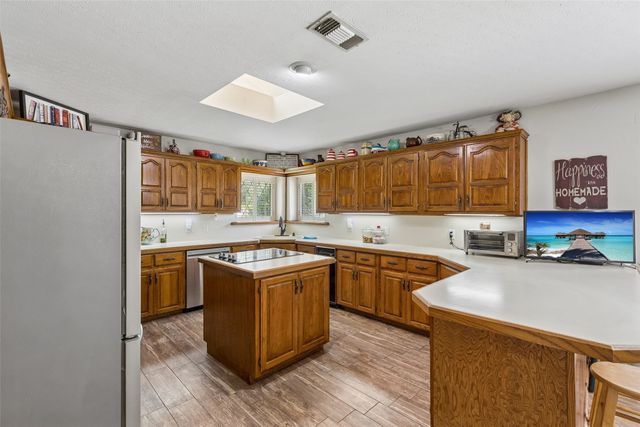 2430 Turtle Creek Drive, Sherman, TX 75092