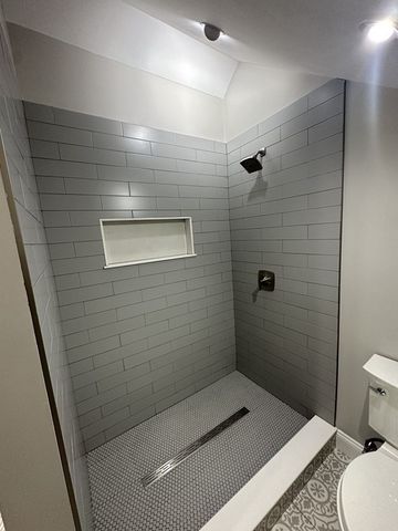 36 Center Street b, Andover, MA 01810