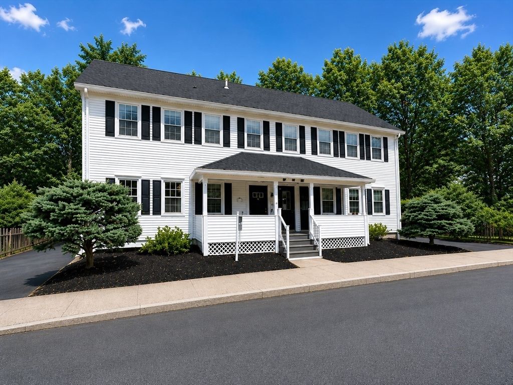36 Center Street b, Andover, MA 01810
