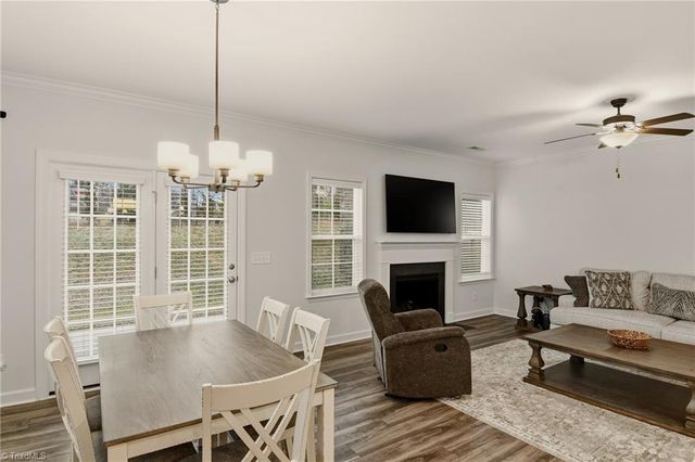 226 Bismarck Court, Winston-salem, NC 27104