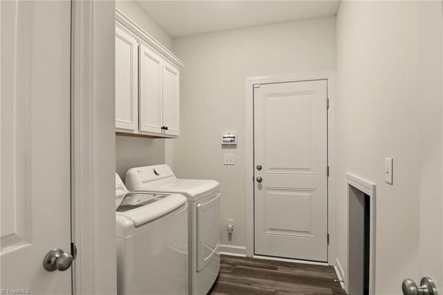 226 Bismarck Court, Winston-salem, NC 27104