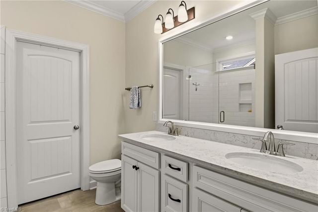 226 Bismarck Court, Winston-salem, NC 27104