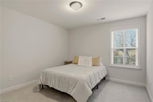 226 Bismarck Court, Winston-salem, NC 27104