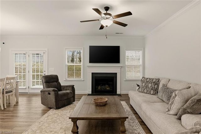 226 Bismarck Court, Winston-salem, NC 27104