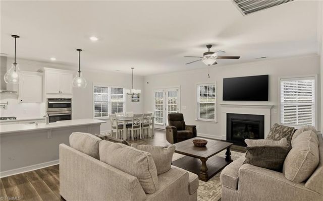 226 Bismarck Court, Winston-salem, NC 27104