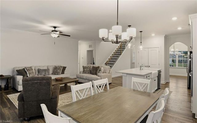 226 Bismarck Court, Winston-salem, NC 27104