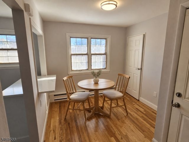 17 Atherton Ct, Wayne Twp., NJ 07470