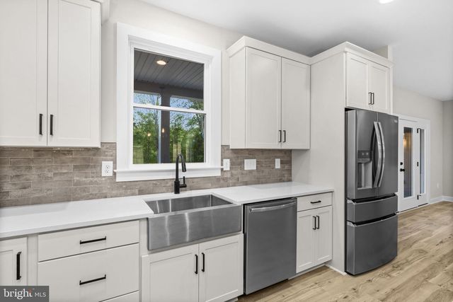 168 COMPASS COVE, Mineral, VA 23117