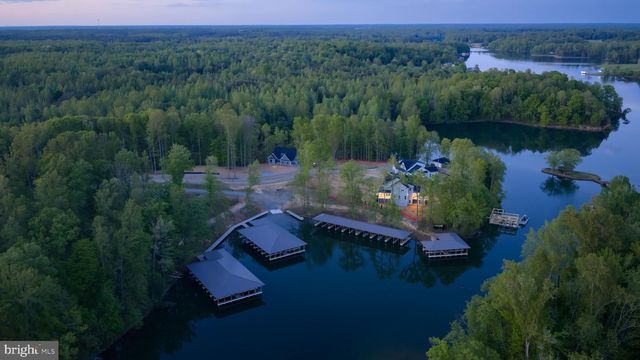 168 COMPASS COVE, Mineral, VA 23117