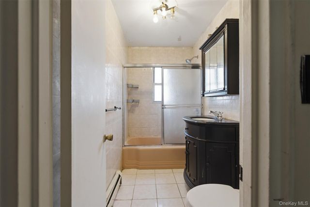 2925 Wallace Avenue, Bronx, NY 10467